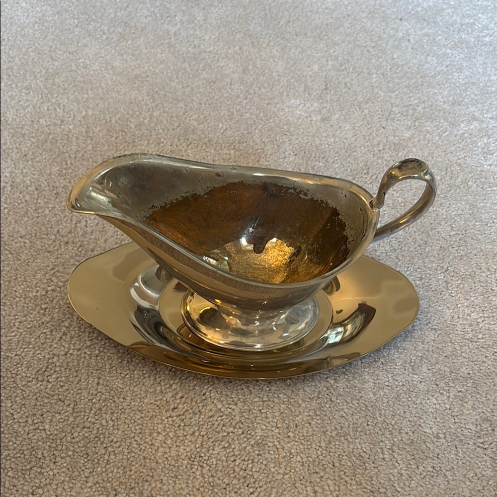 Dirilyte Gravy Boat and Gravy Boat Tray